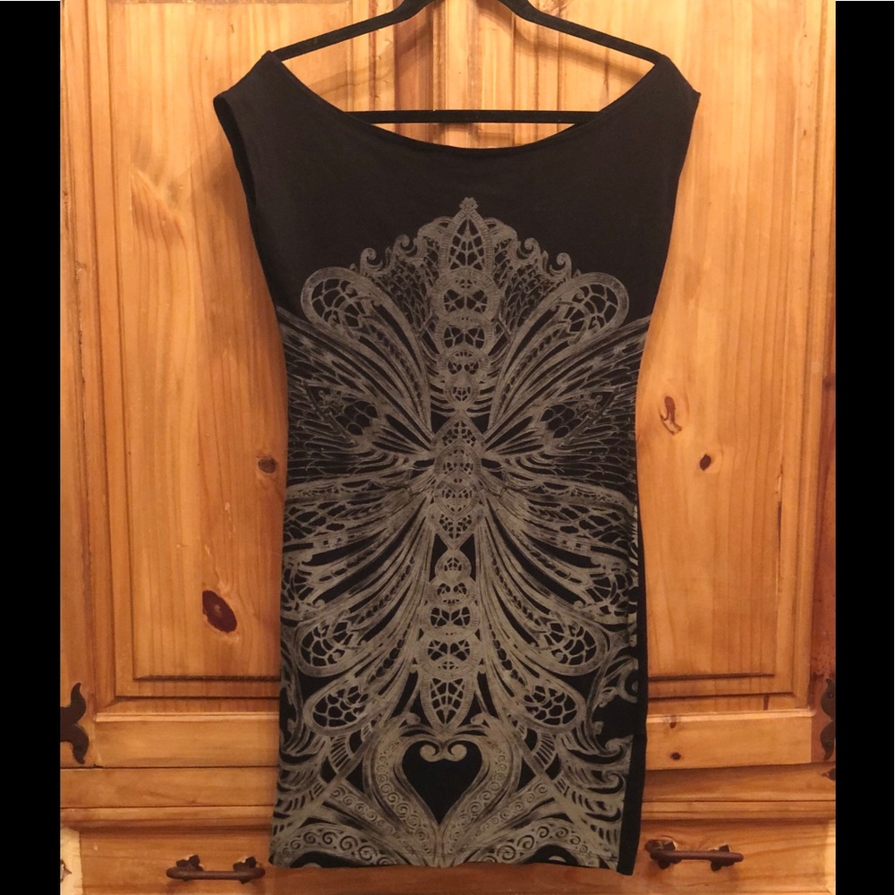 Sexy black dress with amazing graphic design